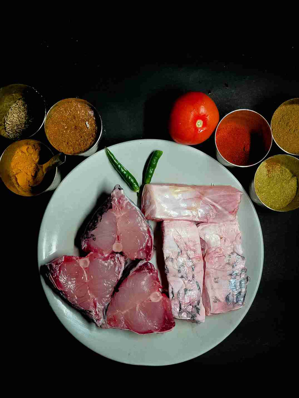 Catla (Size 3kg-5kg)- Gada Peti mix (500gms pack)